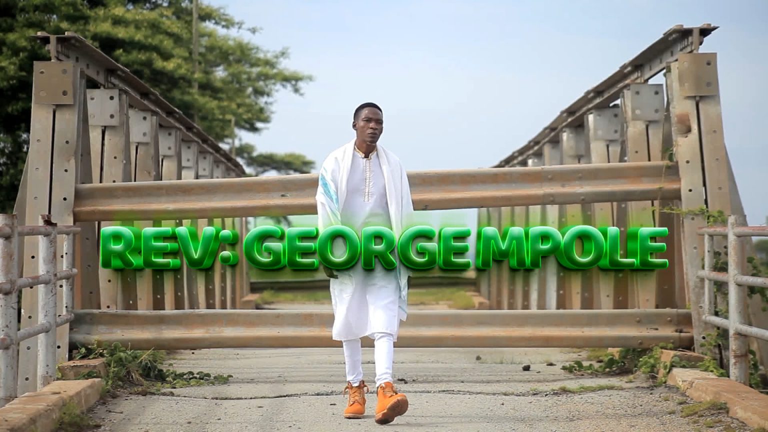 Music Video : George Mpole – Usinipite