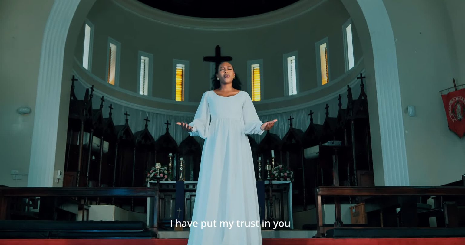 Music Video : Doreen Tito – Hutoniacha Bwana